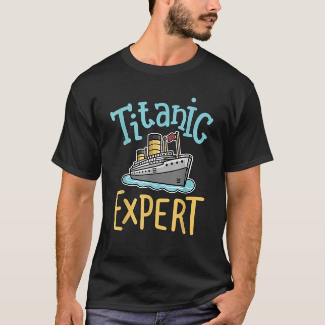 RMS Titanic Funny Expert Retro Cruise Ship Men Boy T-Shirt (Front)