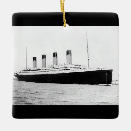 RMS Titanic Passenger Liner   Ceramic Ornament