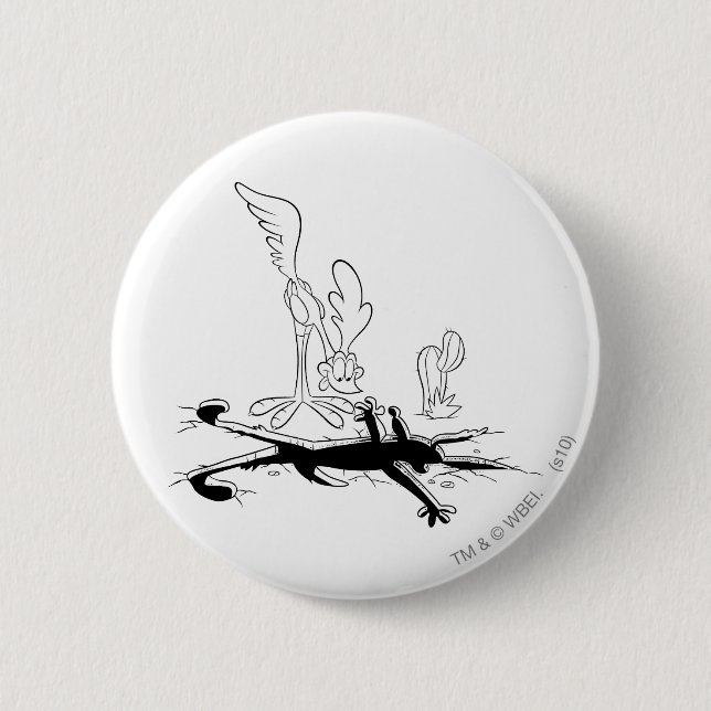 ROAD RUNNER™ and WILE E. COYOTE™ Shaped Hole Button (Front)