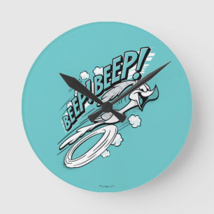 ROAD RUNNER™ BEEP BEEP!™ Halftone Round Clock