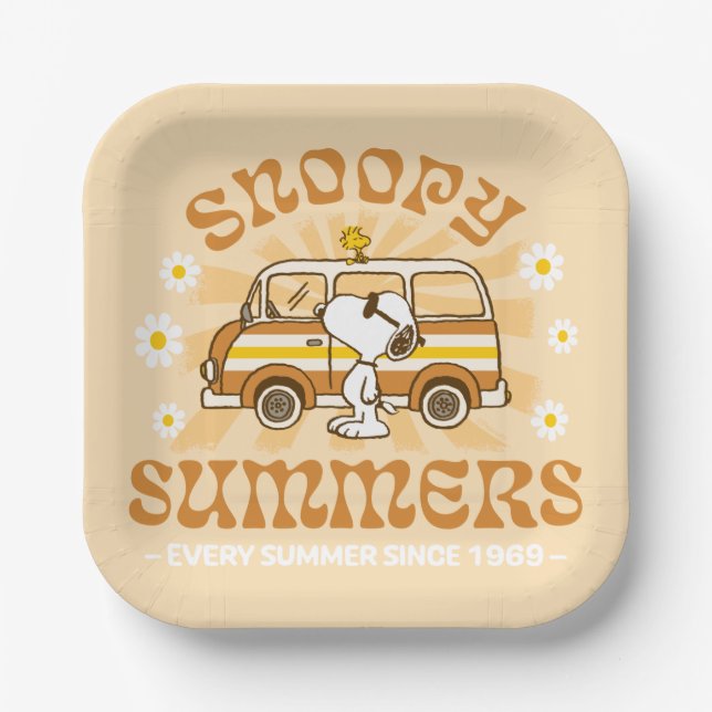 Road Trippin | Peanuts Snoopy Summers Paper Plates (Front)