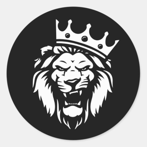 Roaring lion with crown classic round sticker