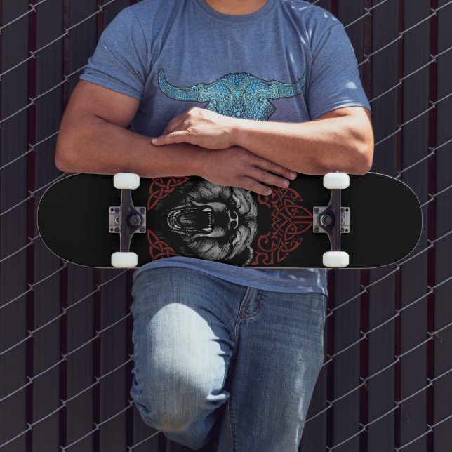 Roaring Viking Bear Skateboard (Outdoor 3)