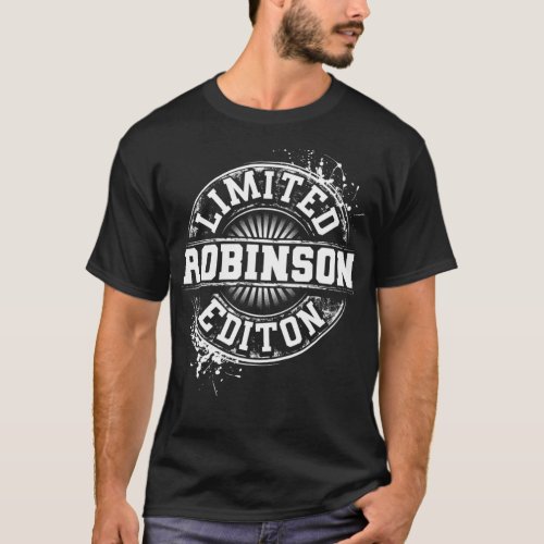 ROBINSON Funny Surname Family Tree Birthday Reunio T_Shirt