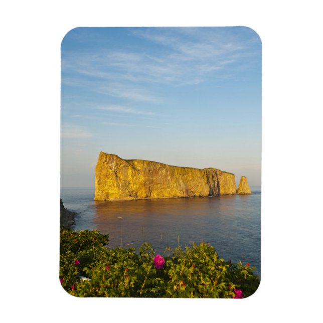 Rocher Perce (Perce Rock), Quebec, Canada. Magnet (Vertical)