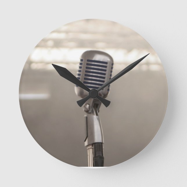 Rock And Roll Microphone Round Clock (Front)