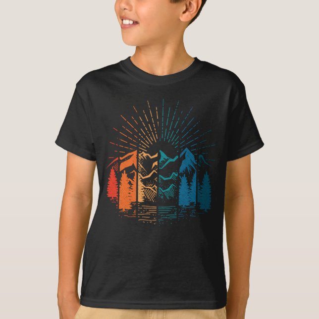 Rock Climbing Vintage Retro Mountain Climber T-Shirt (Front)
