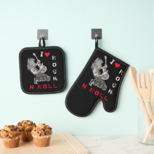 Rock Guitar Player Oven Mitt & Pot Holder Set