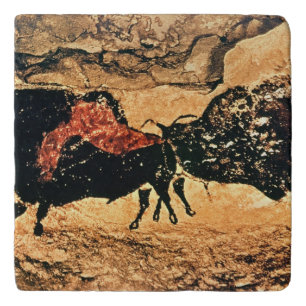 Rock painting of bison, c.17000 BC Trivet