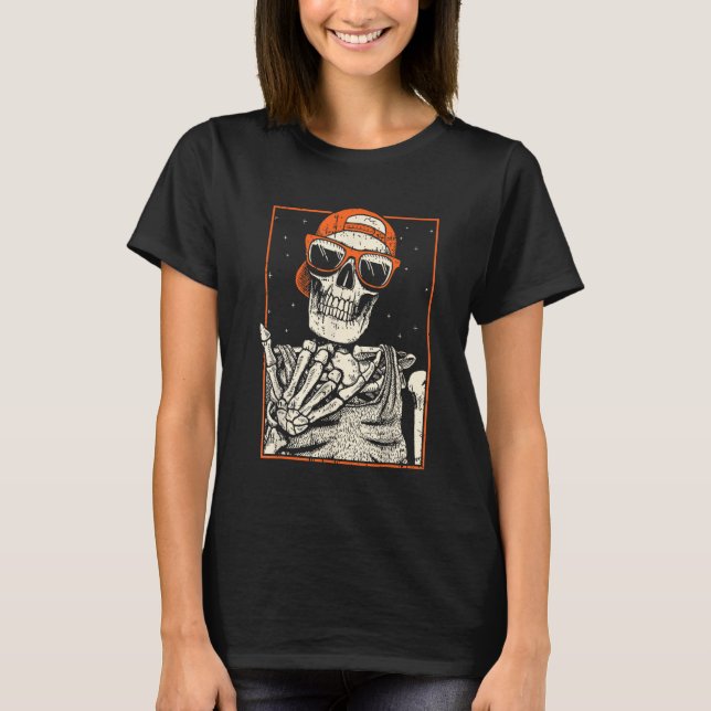 Rock & Roll Skeleton hand Halloween Shirts Skull (Front)