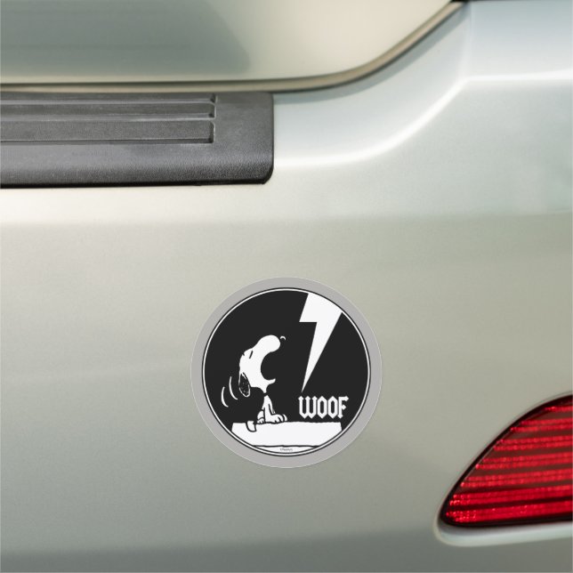 Rock Tees | Snoopy Howling Car Magnet (In Situ)