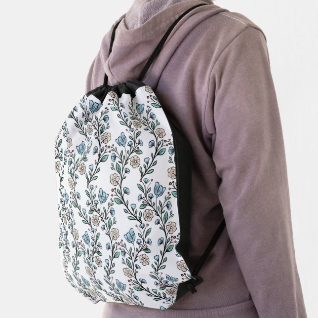Rococo pattern drawstring bag (Insitu)