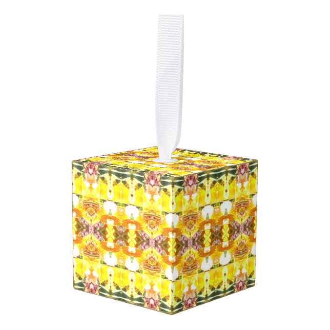 Roman Decorative Cube Ornament (Front Angled)