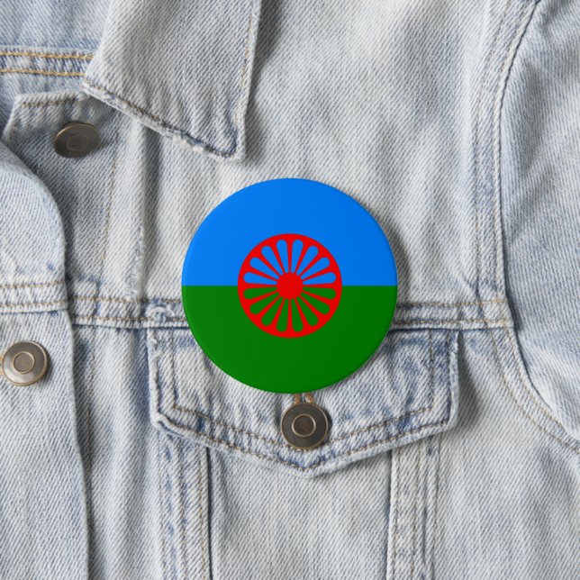 Romani Flag Button (In Situ)