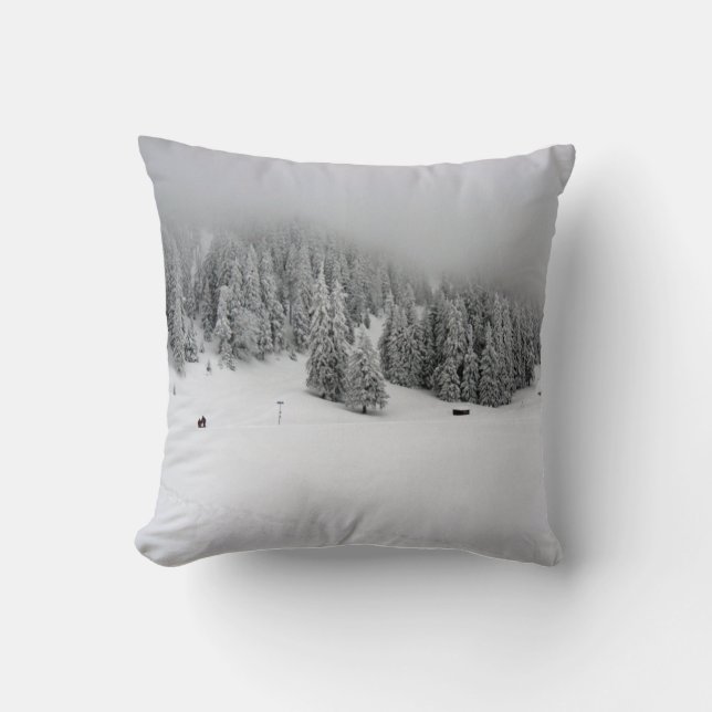 Romania, Winter sports in Piana Brasov, snow Throw Pillow (Front)