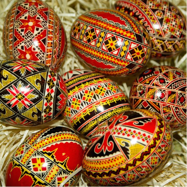 Romanian Easter Eggs Statuette (Front)