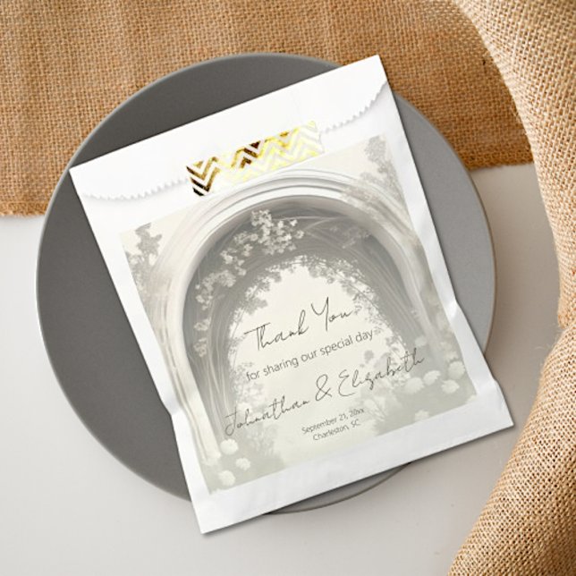 Romantic Boho Botanical Arch Wedding Favor Bag (Romantic Boho Botanical Arch Wedding Favor Bag)