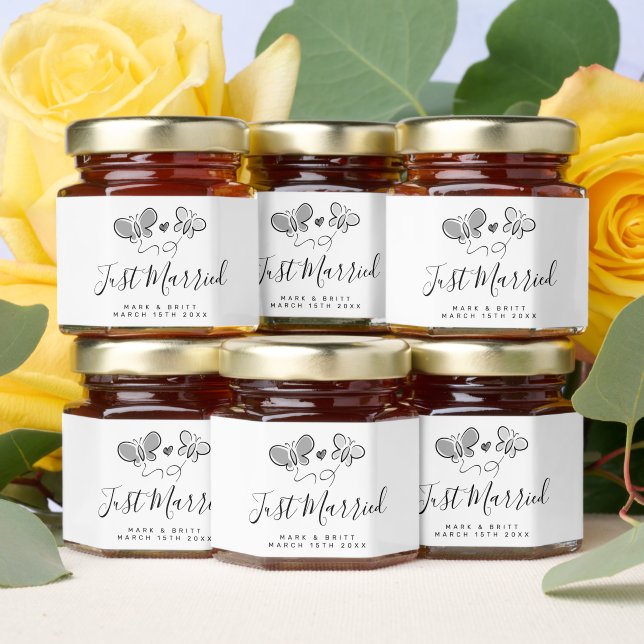 Romantic butterflies personalized wedding party honey jar favors (Insitu)
