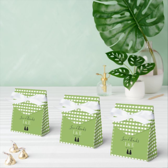 Romantic Cat Lovers Couple Green Gingham Wedding Favor Boxes (Multiple)