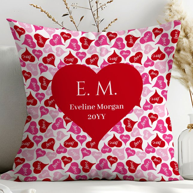 Romantic Classic Heart Pattern Personalized Valent Throw Pillow (Romantic Classic Heart Pattern Personalized Valentine Pillow)