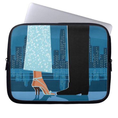 Romantic Couple in City Laptop Sleeve