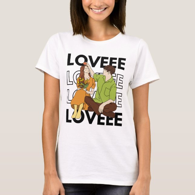 Romantic Couple Loveee Text Graphic Design T-Shirt (Front)