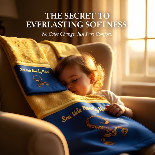 Romantic Gold poisonous scorpion with blue Bath Towel Set (Creator Uploaded)