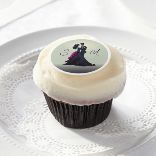 Romantic Gothic Lovers Elegant Wedding  Edible Frosting Rounds