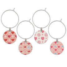 Romantic Hearts Wine Charms for Valentine's Day