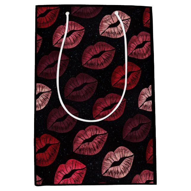 Romantic Lip Print Gift Bag (Front)