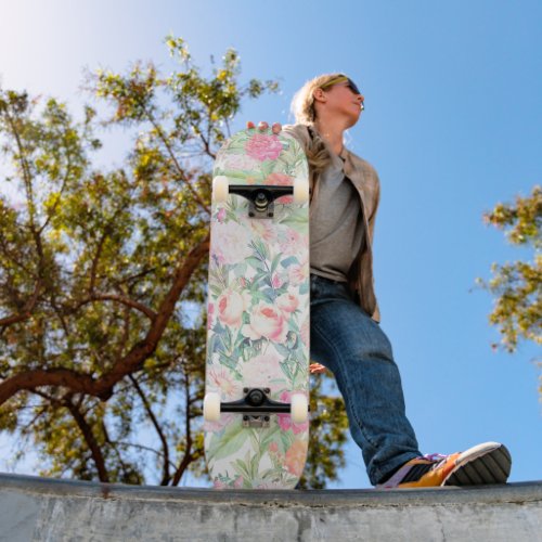 Romantic Pink roses floral Vintage Design Skateboard