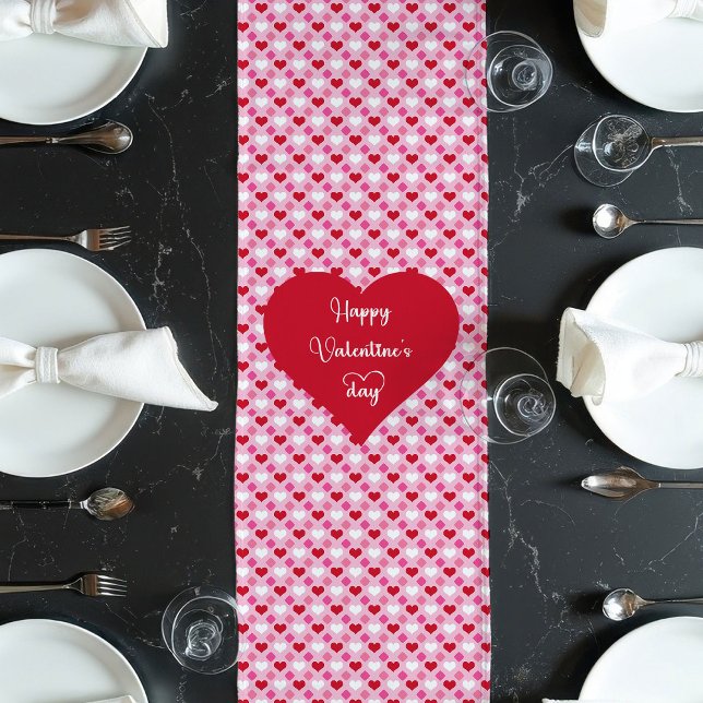 Romantic Red Hearts Table Runner Gift for Boyfrien (Romantic Red Hearts Table Runner Gift for Boyfriend)