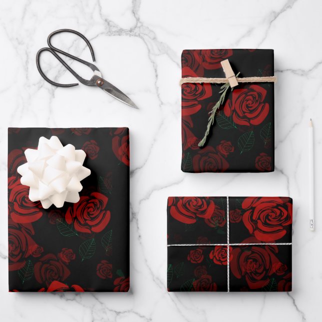 Romantic red roses wrapping paper sheets (Front)