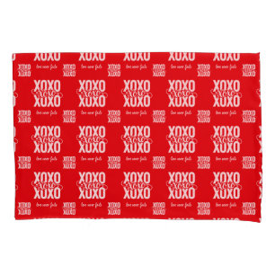 Romantic Red XOXO Love Never Fails Valentines Pillow Case