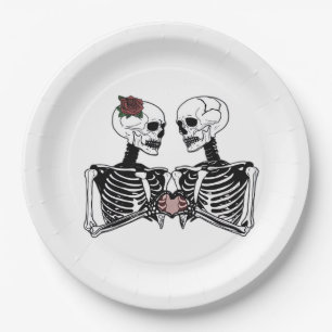 Romantic Skeleton Couple – Gothic With Heart Hands Paper Plates