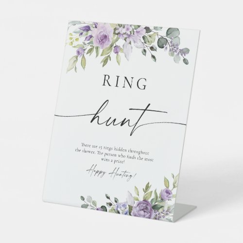 Romantic Violet Flowers Ring Hunt Sign