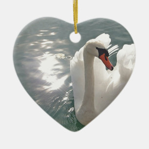 Romantischer weisser Schwan Ceramic Ornament