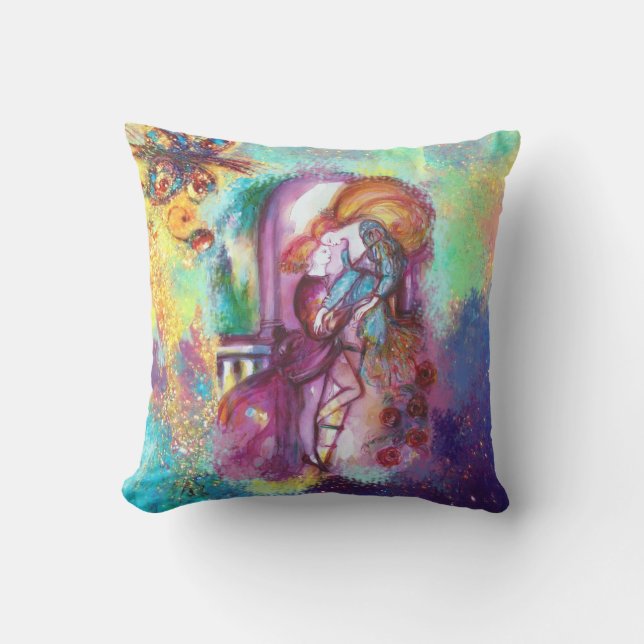 ROMEO AND JULIET Romantic Valentines's Day Outdoor Pillow (Front)