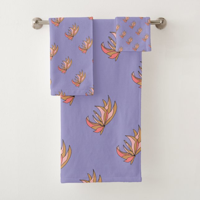 Root Plant On Lavender Bath Towel Set (Insitu)