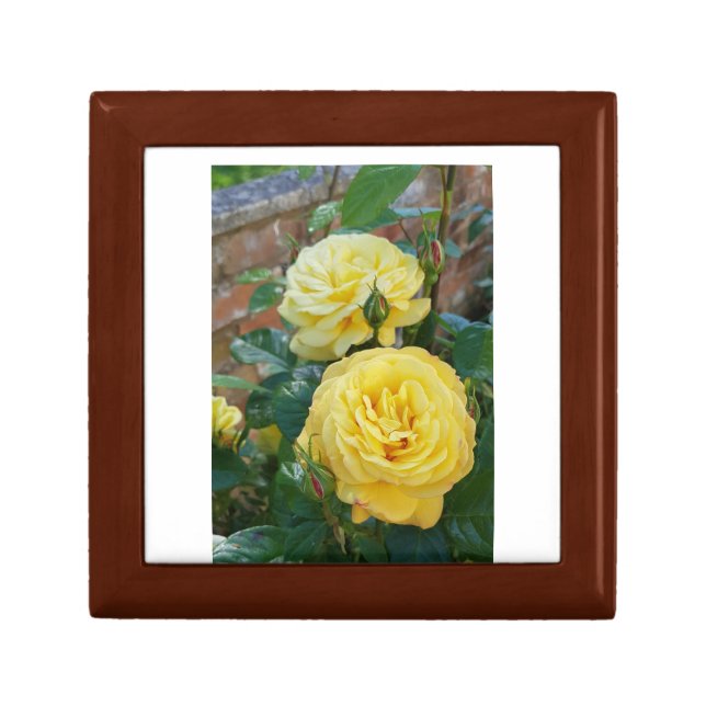 rose delights gift box (Front)