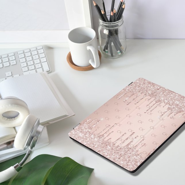 Rose gold glitter monogram initials pink luxury iPad pro cover (Creator Uploaded)