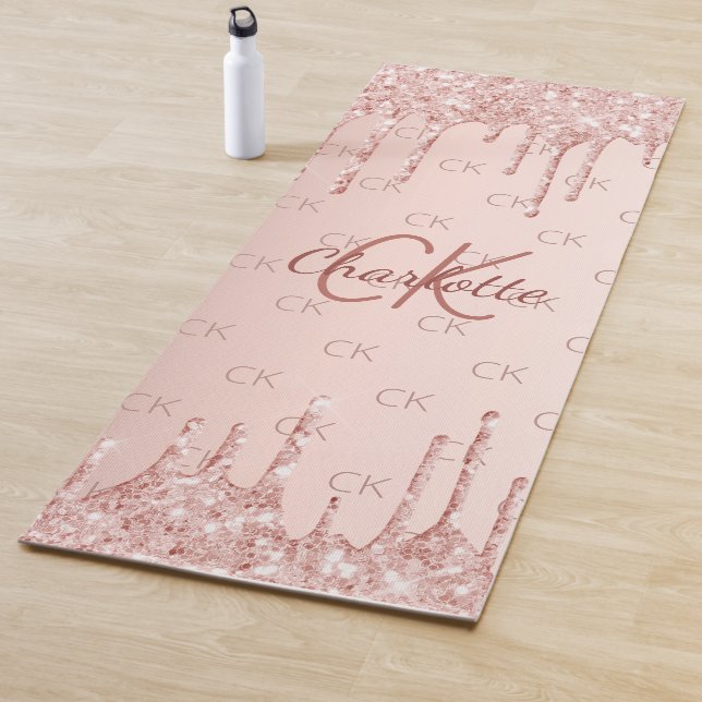 Rose gold glitter monogram initials pink yoga mat (In Situ)