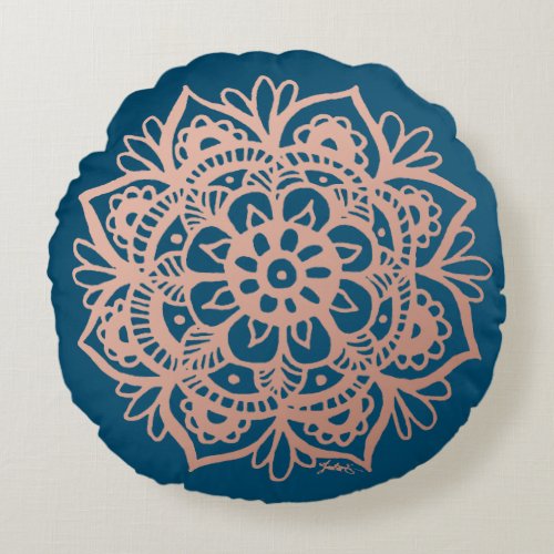 Rose Gold Mandala on Dark Blue Flower Round Pillow