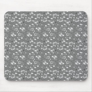 Rose pattern in grey mouse pad