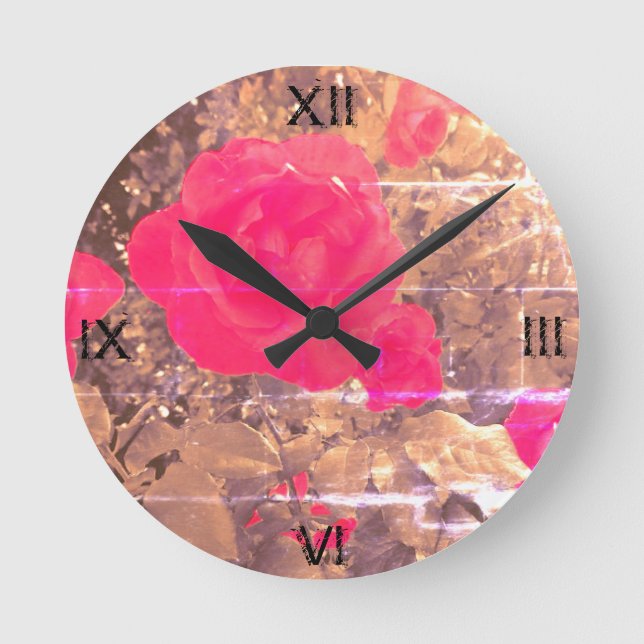 Roses Are Red - medium, round wall clock (Front)