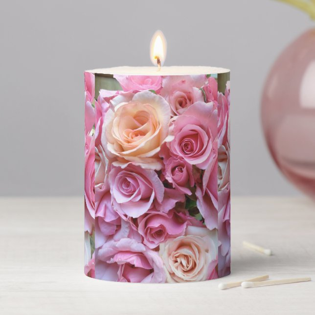 Roses arranged pillar candle (In Situ)