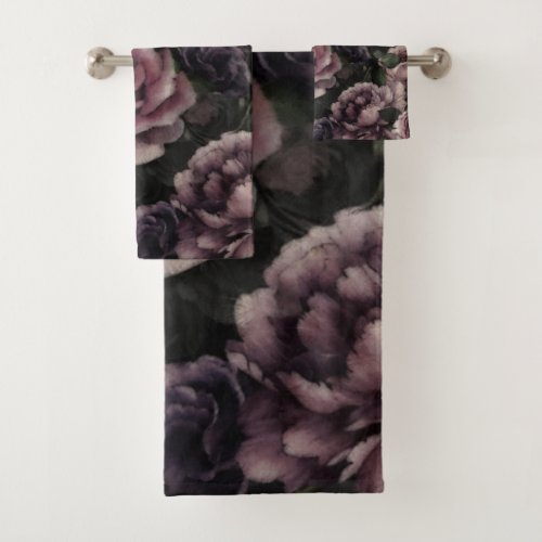 Roses In Burgundy And Pink Vintage Botanical Bath Towel Set