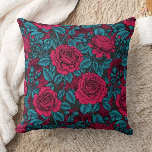 Roses in red and blue throw pillow (Blanket)