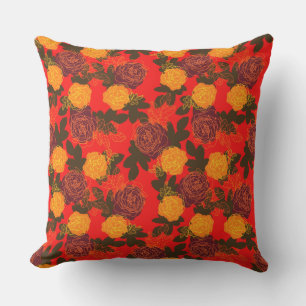 Roses modern bold outdoor pillow