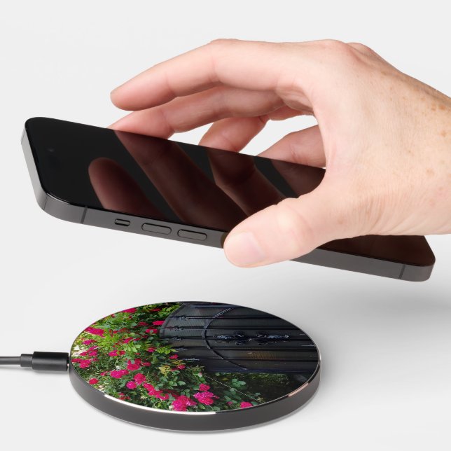 roses photo customize wireless charger (Hand)
